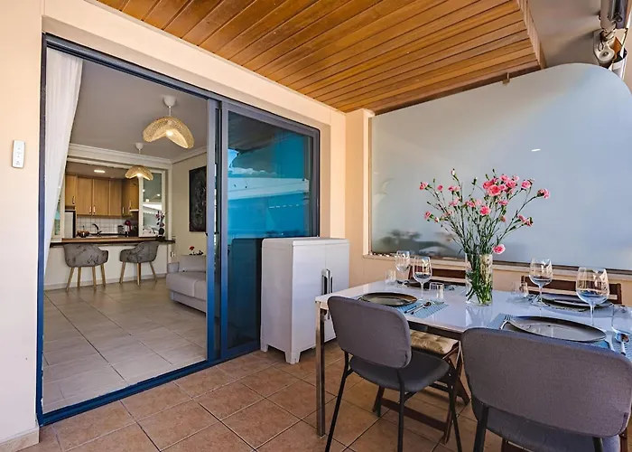 Gigantes Cliffs Sapphire Oceanview