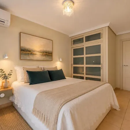 Oceanview - Large Terrace - Pool & Jacuzzi - Floor - Gigantes * Puerto de Santiago (Tenerife)